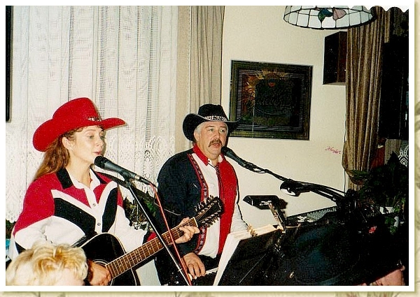 20021000 Brotterode,White Eagle,Heike und Mann Ledermann